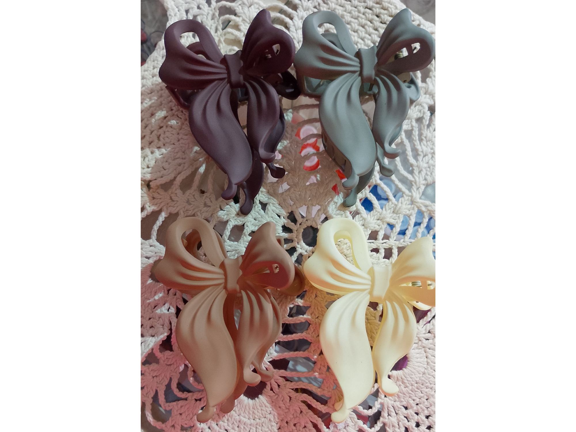 Broche grande Moños