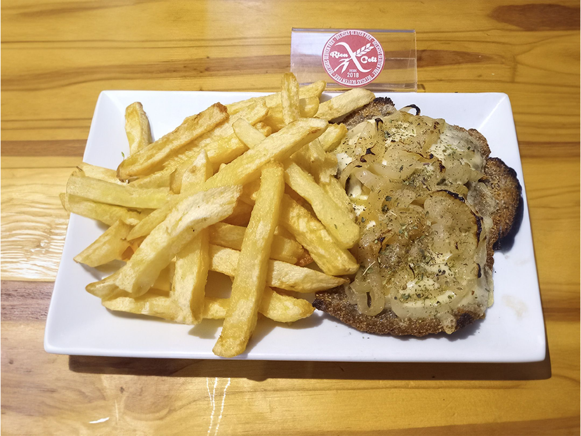 Mila de carne a la Fugazetta  con papas fritas