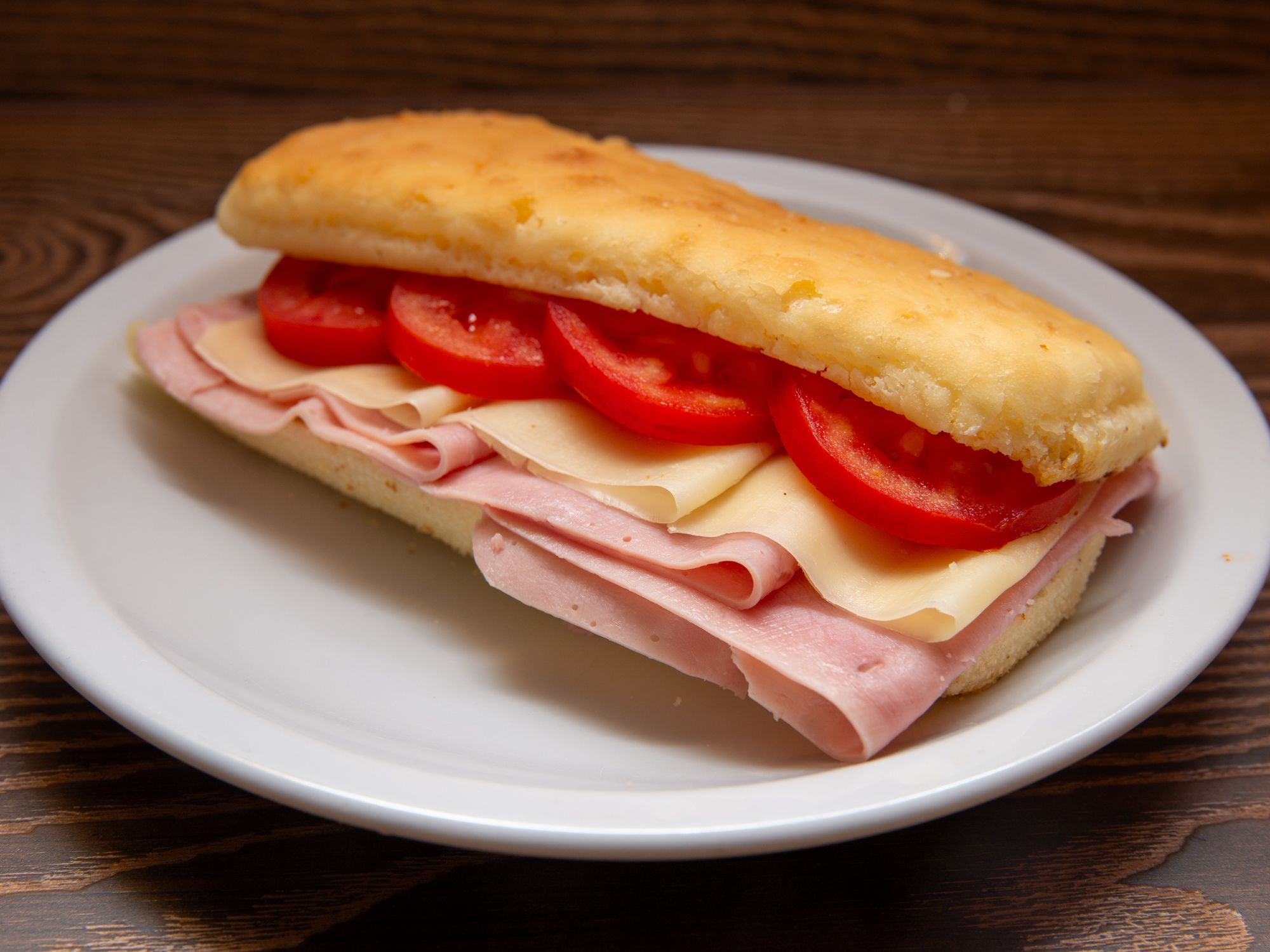 Baguette Jamon Queso y Tomate