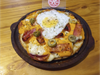 Muzza cheddar panceta y huevo
