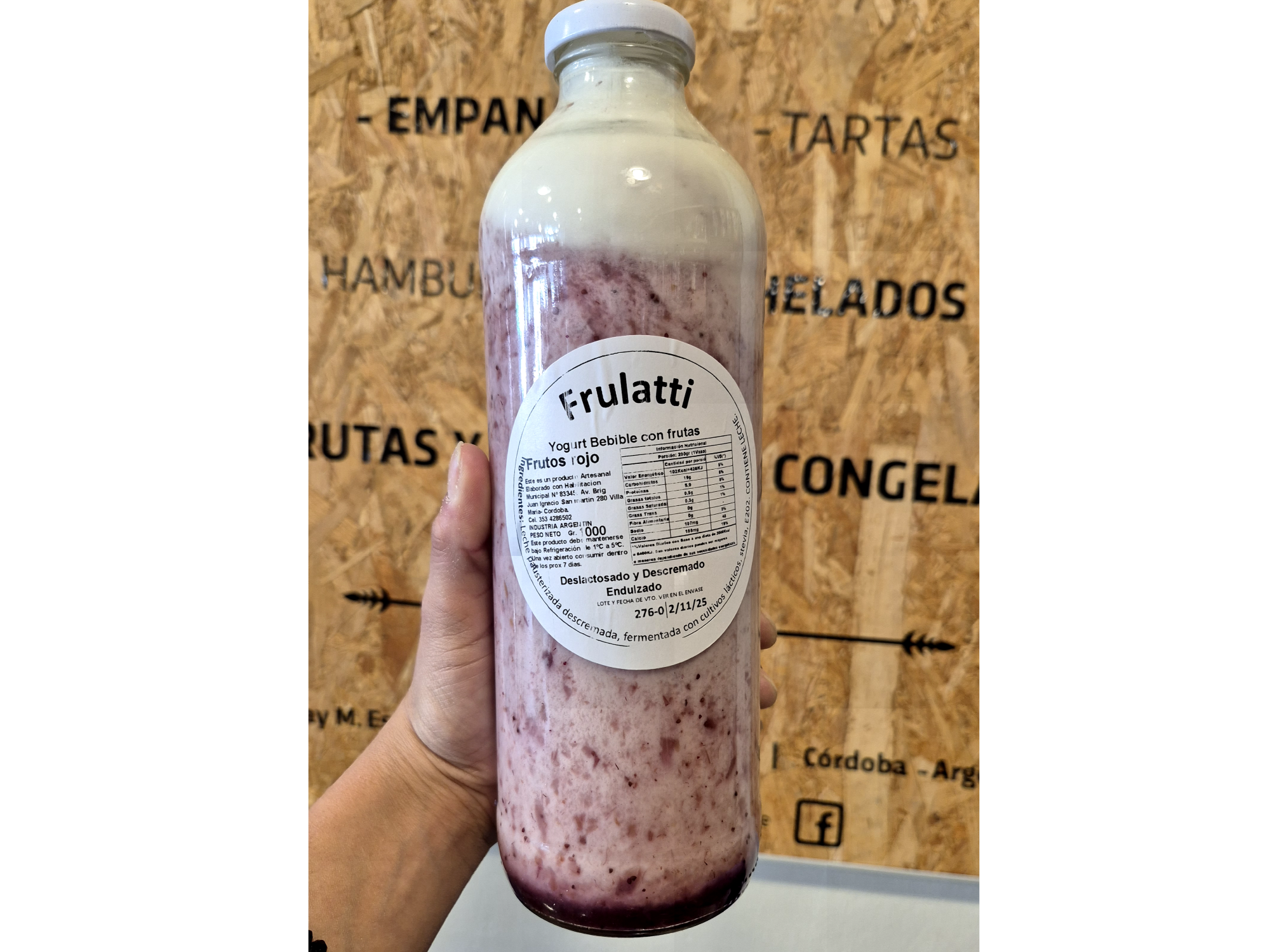 YOGURT DESLACTOSADO CON FRUTAS