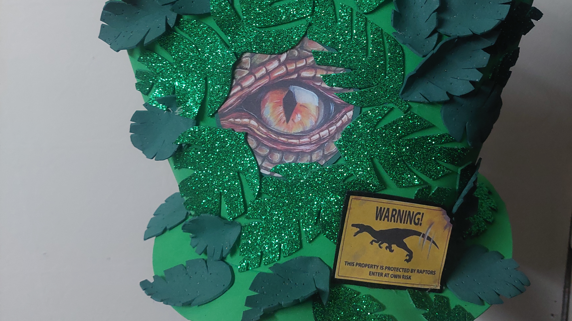 GORRAS- SOMBREROS- TIARAS