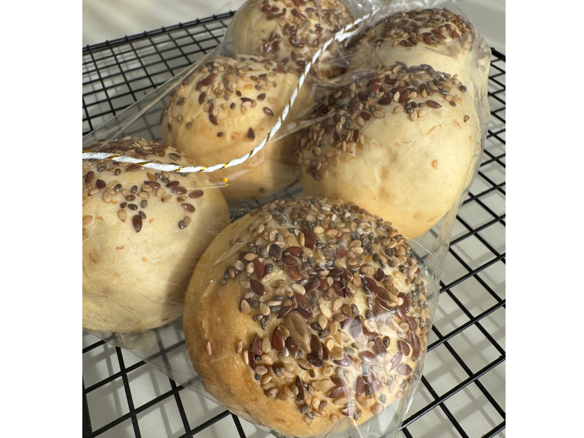 BRIOCHES DE ALMENDRAS LOW CARB - SEMILLAS