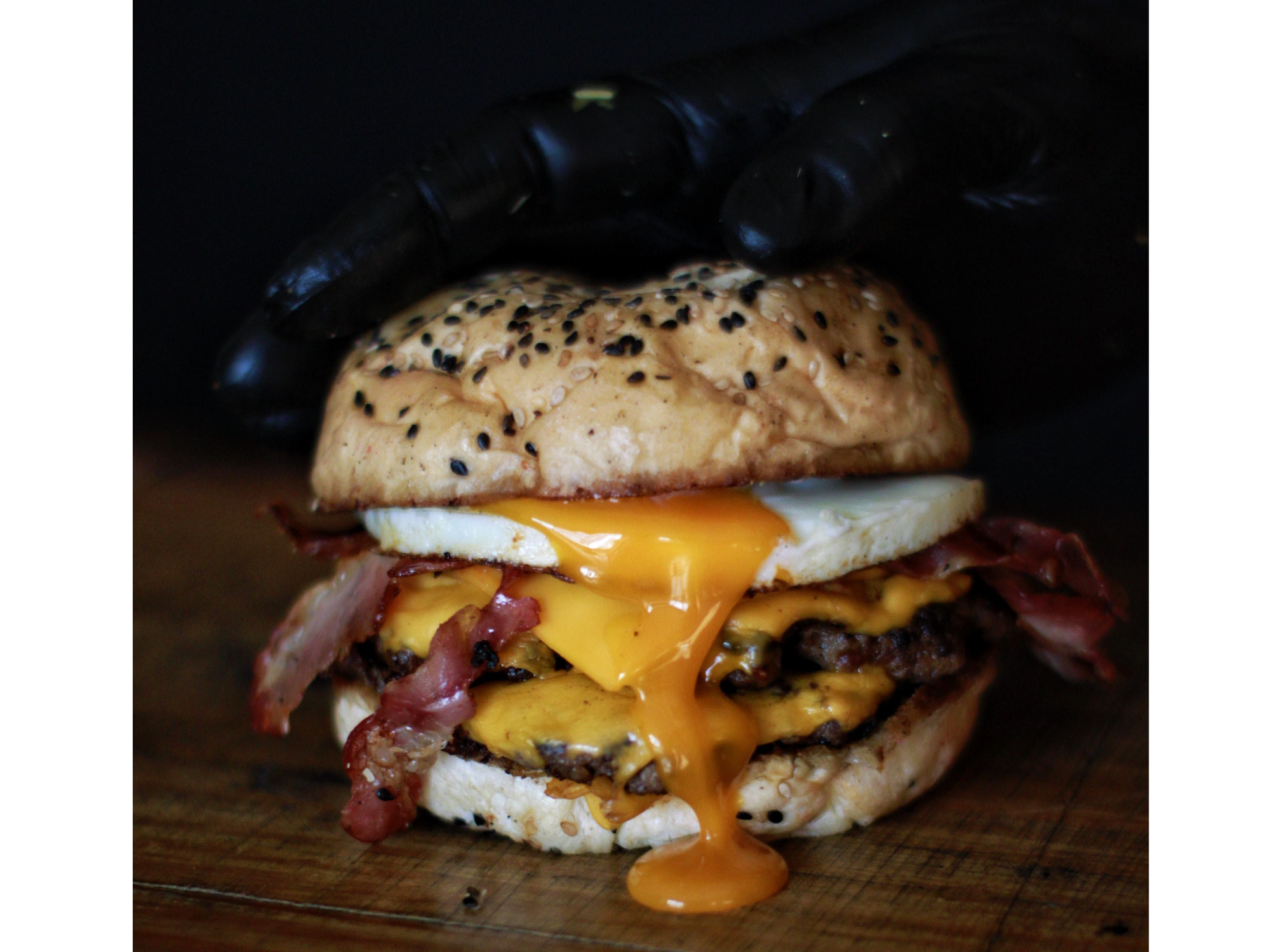 LA CULPABLE de SIN CULPA HAMBURGUESERIA