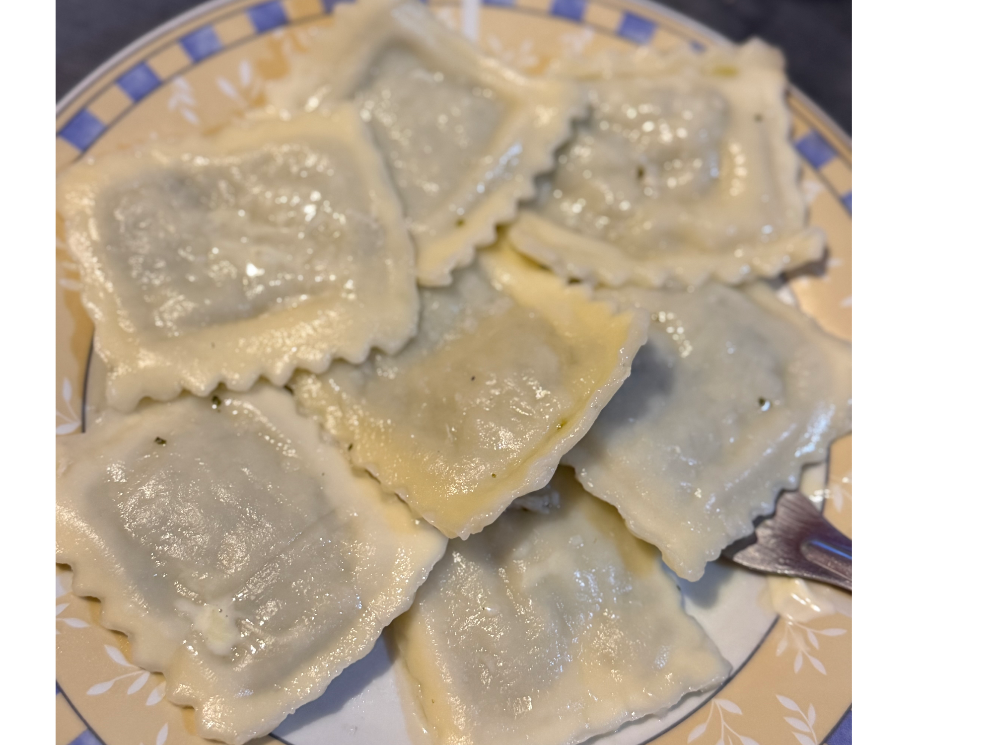 RAVIOLONES