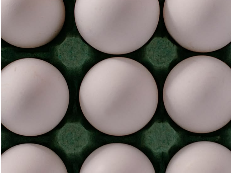 Huevos blancos — Maple de Dulce Fruta