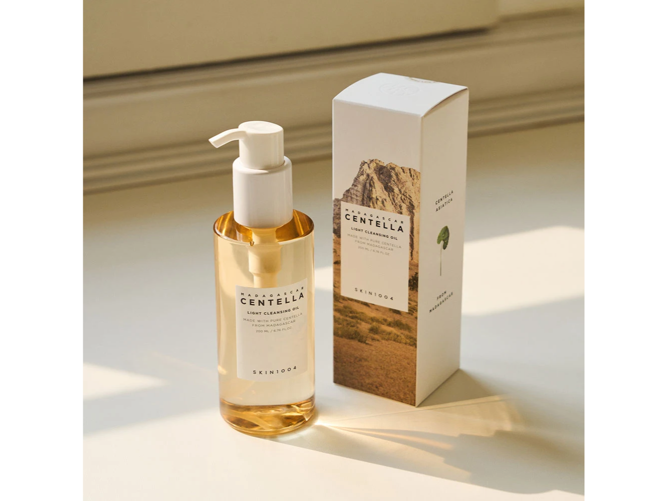 SKIN1004 Madagascar Centella Light Cleansing Oil 200ml