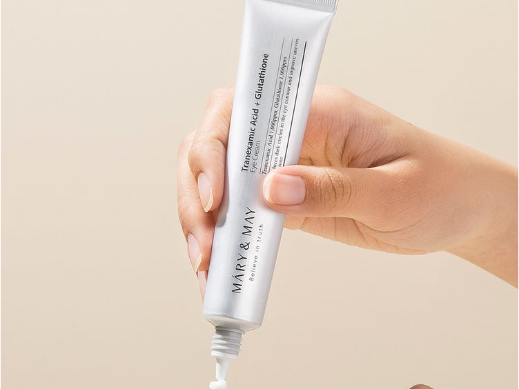 Contorno de ojos Mary & May