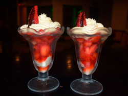 FRUTILLA CON CREMA