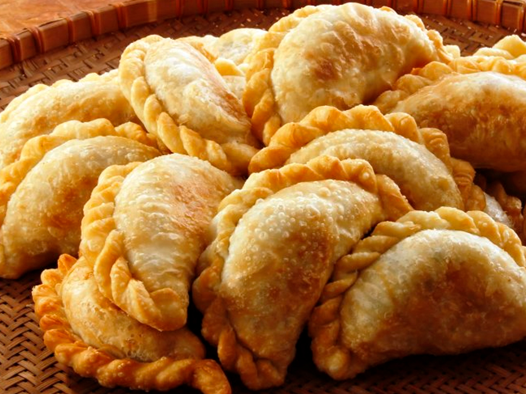 EMPANADA DE PESCADO