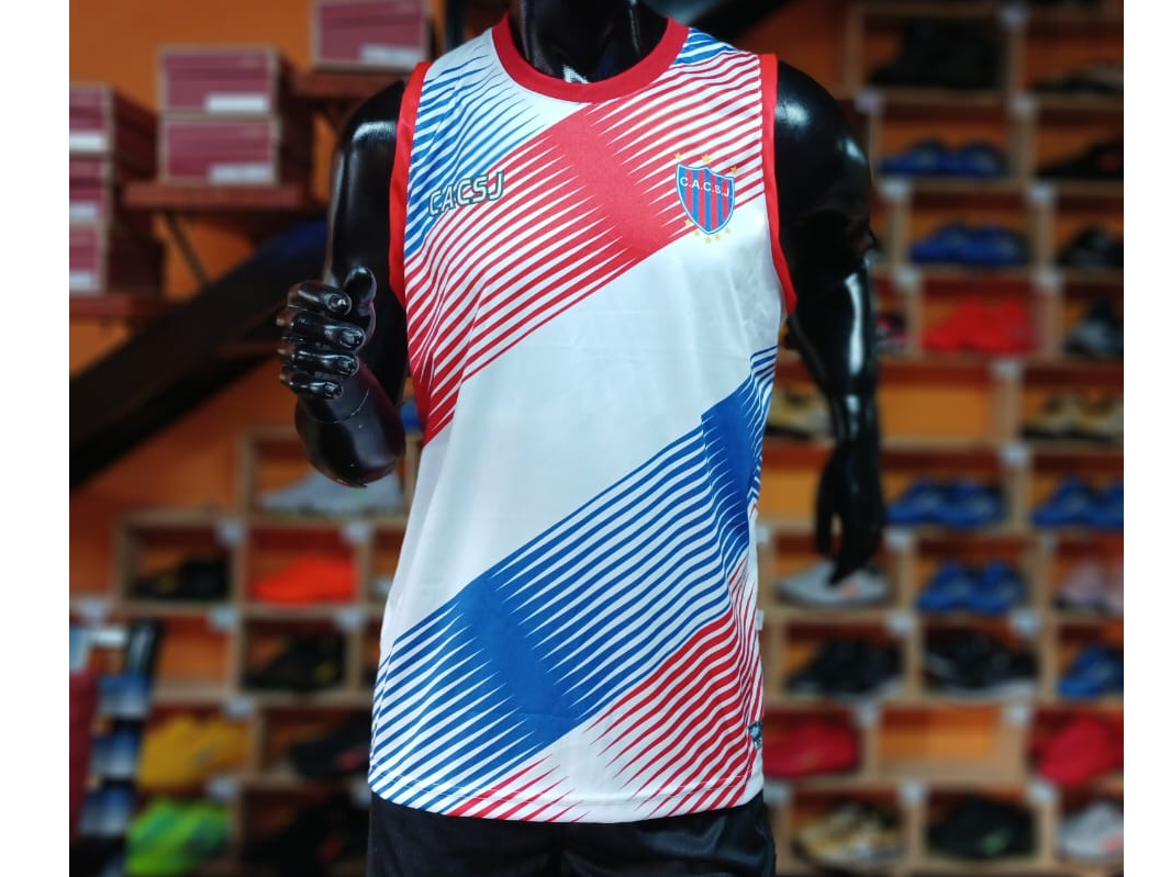 MUSCULOSAS BLANCAS CENTRAL SAN JAVIER