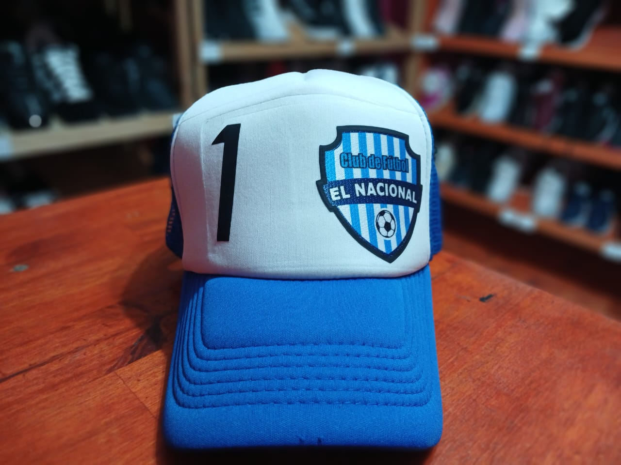 GORRA TRUCKER DE EL NACIONAL