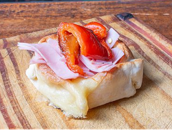 Canastita Jamòn y Morrones