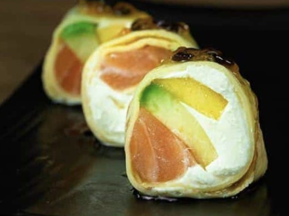 5 piezas surtidas de Junín Sushi & Burger