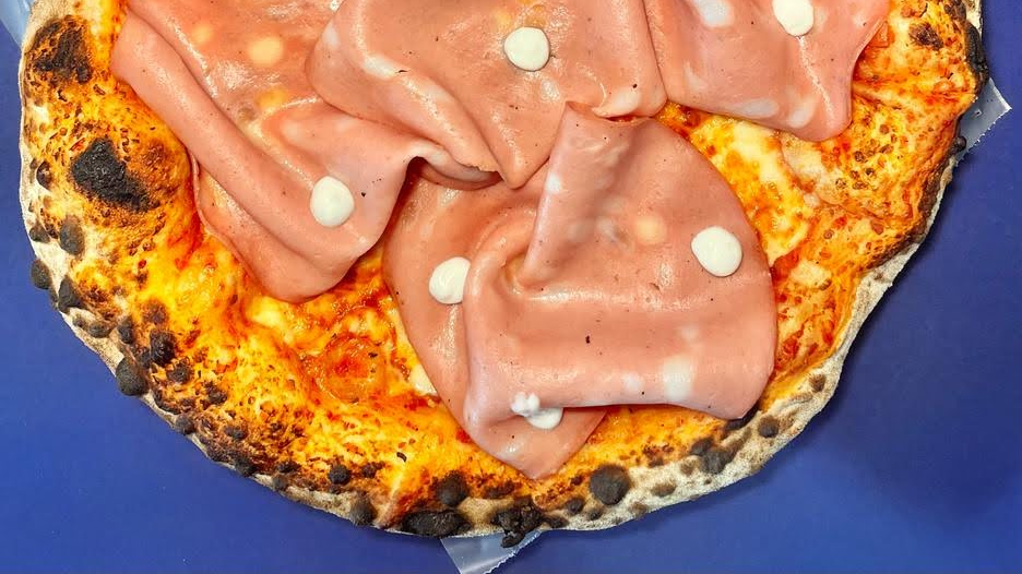 PIZZAS