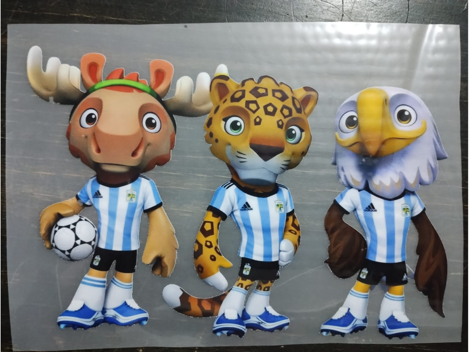 MASCOTAS DEL MUNDIAL 18CM X 12,5CM