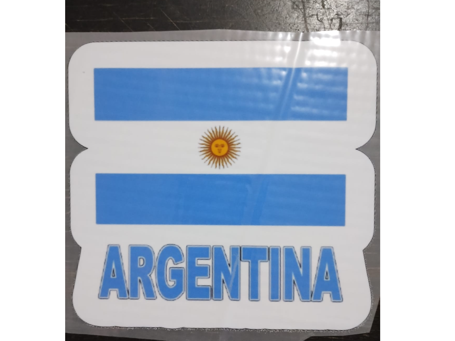 BANDERA ARGENTINA CON PALABRA ARGENTINA 15CM X 14CM