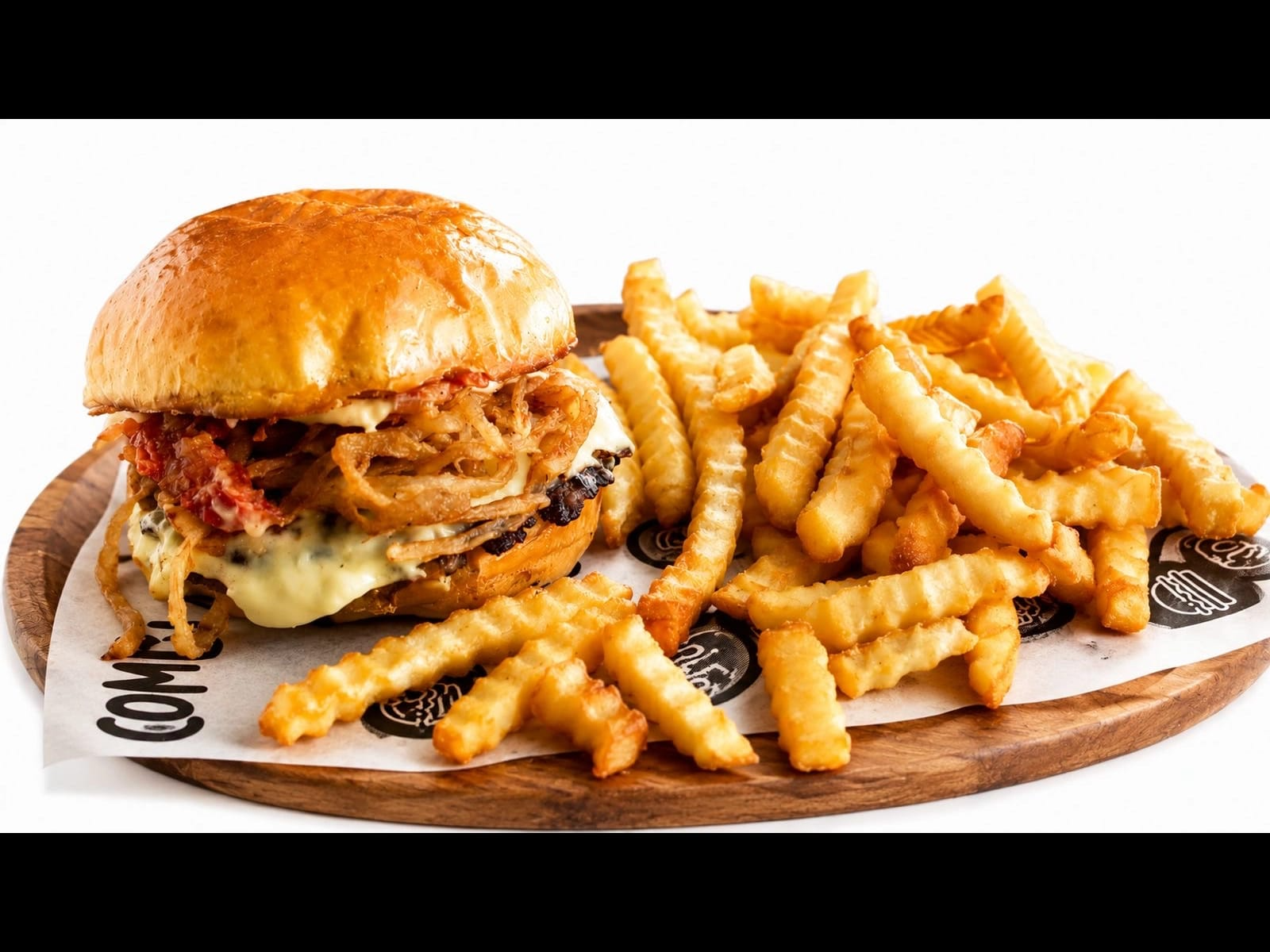Burguer provolone y cebolla crispy + cerveza Stella de regalo ✨