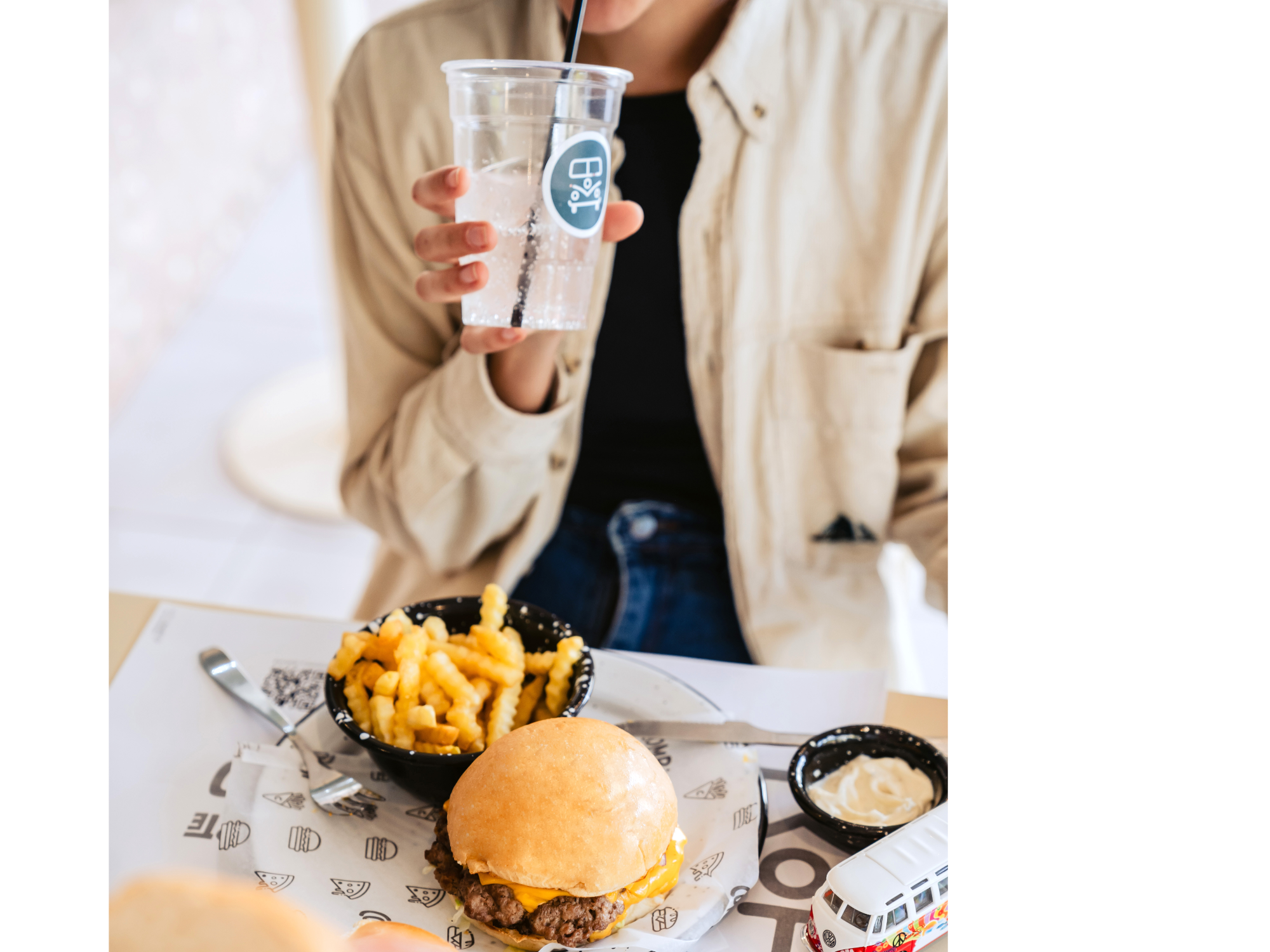 PROMO BIG COMBI! +papas crinkles+latita de REGALO