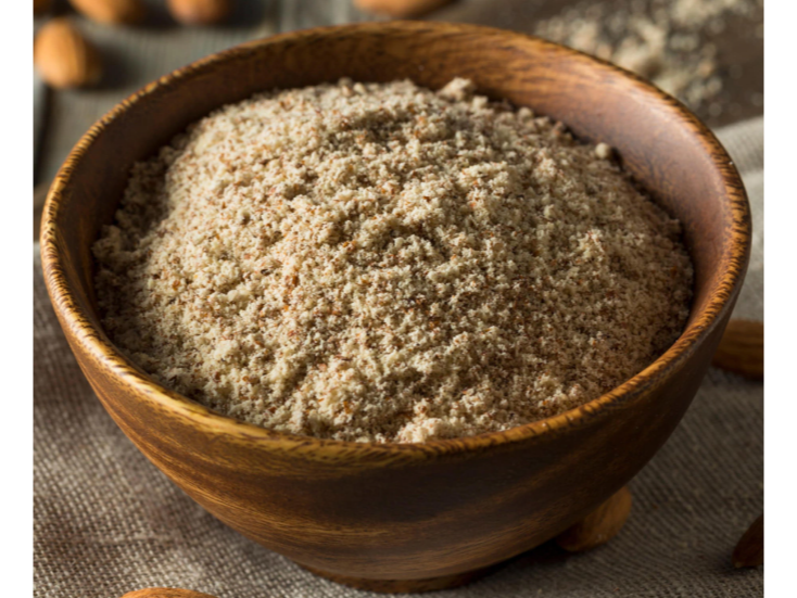 Harina de almendra con piel nacional
