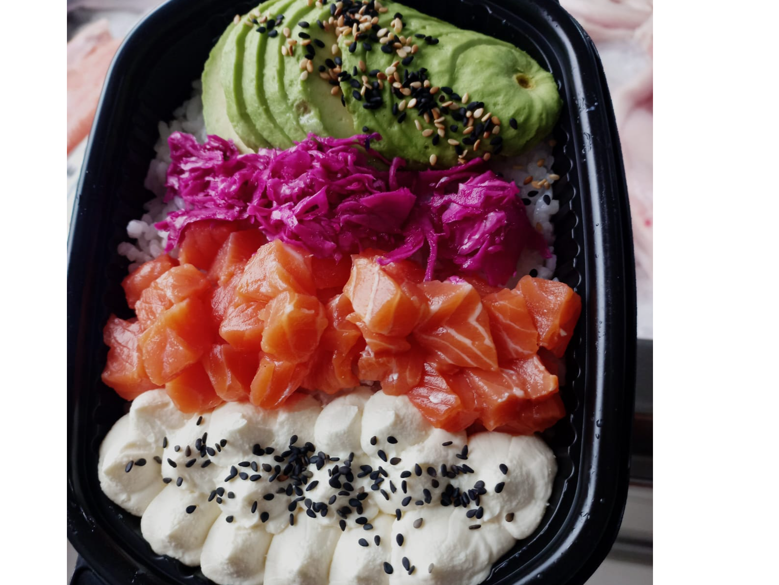 ENSALADA POKÉ de SUSHISAM FLORENCIO VARELA