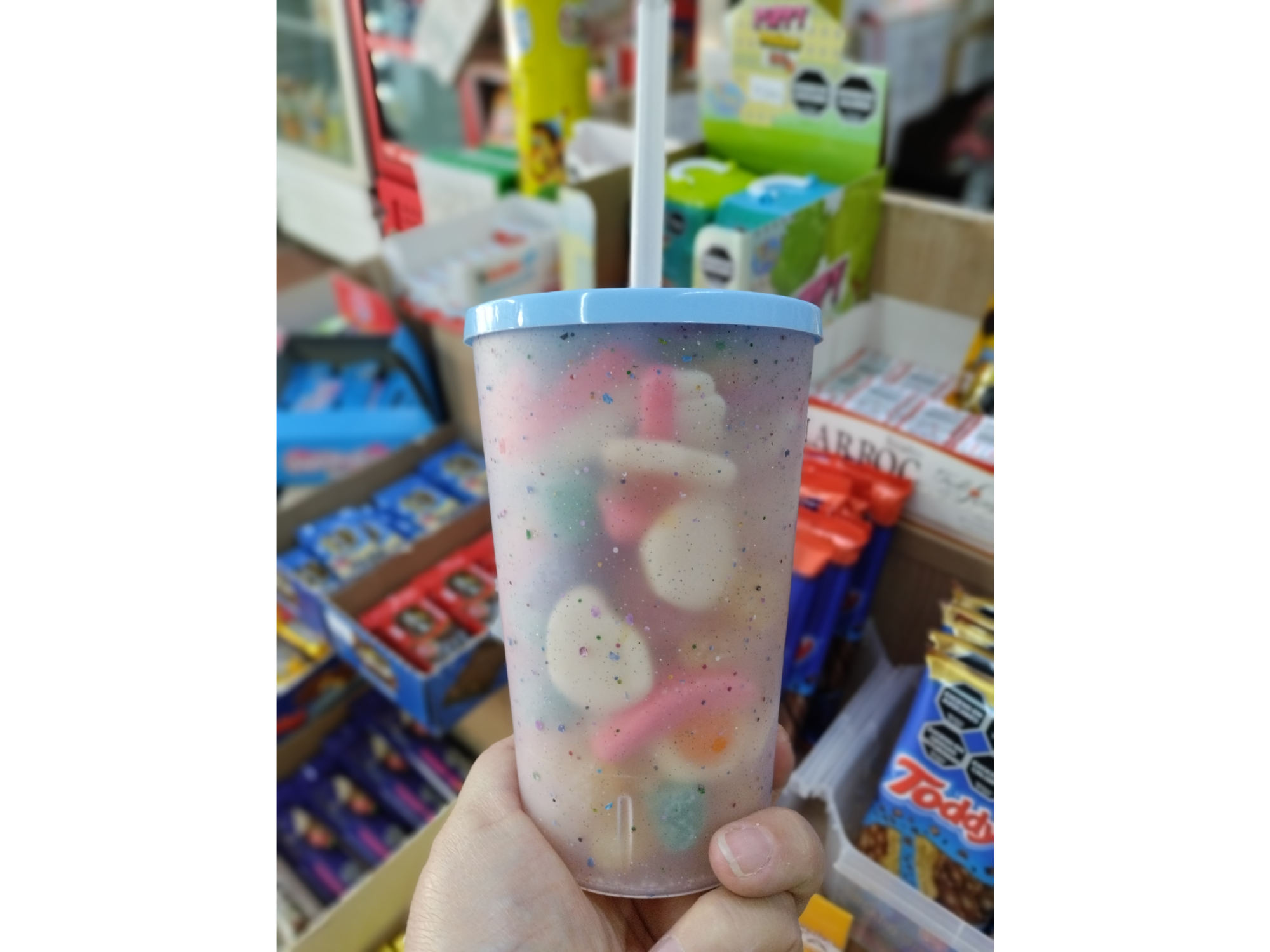 Vaso con sorbete reutilizable con más de 300 g de gomitas mix