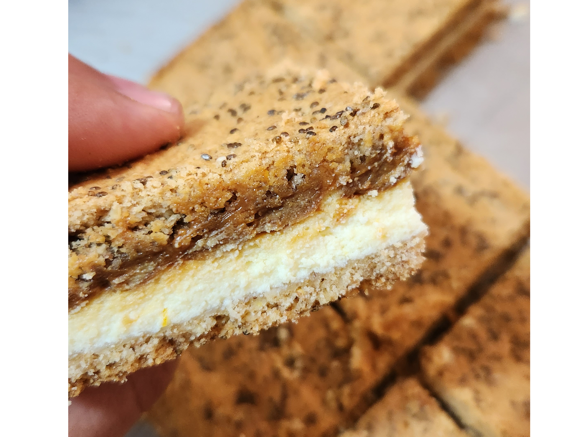 Cuadrado de ricota y dulce de leche