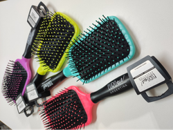 Cepillo rectangular mango circular colores Eurostil