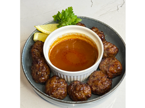 ALBONDIGAS DE TERNERA Y SALSA FILETTO de TREGUA