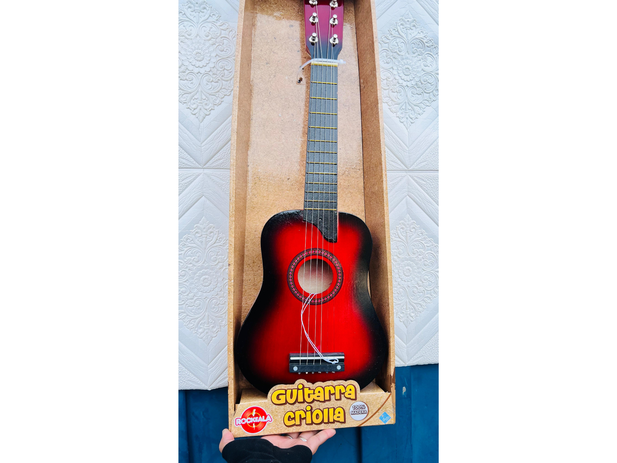 GUITARRA CRIOLLA FI-8332
