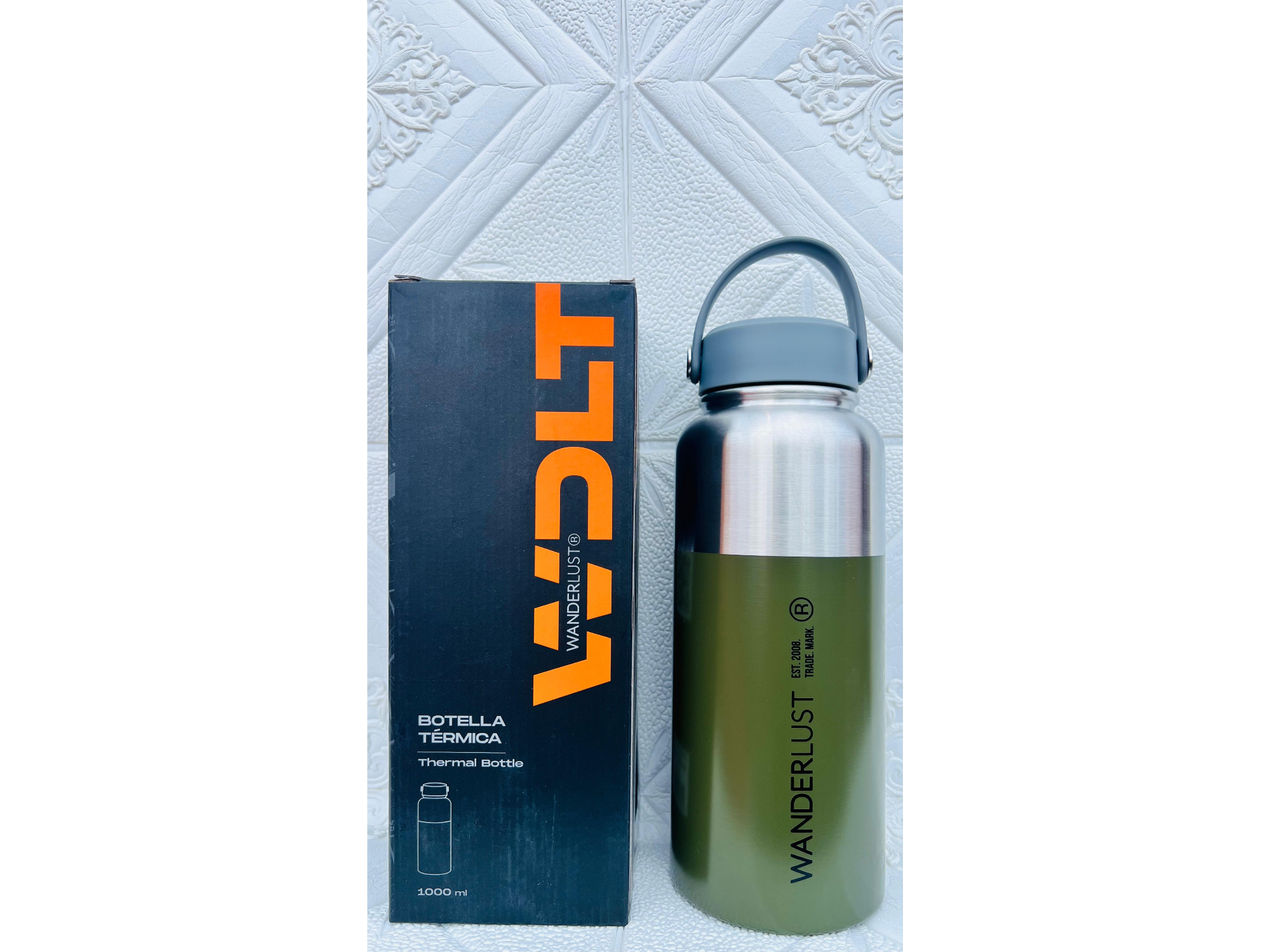 BOTELLA TERMICA 1000ML C/TAPA MO-40621