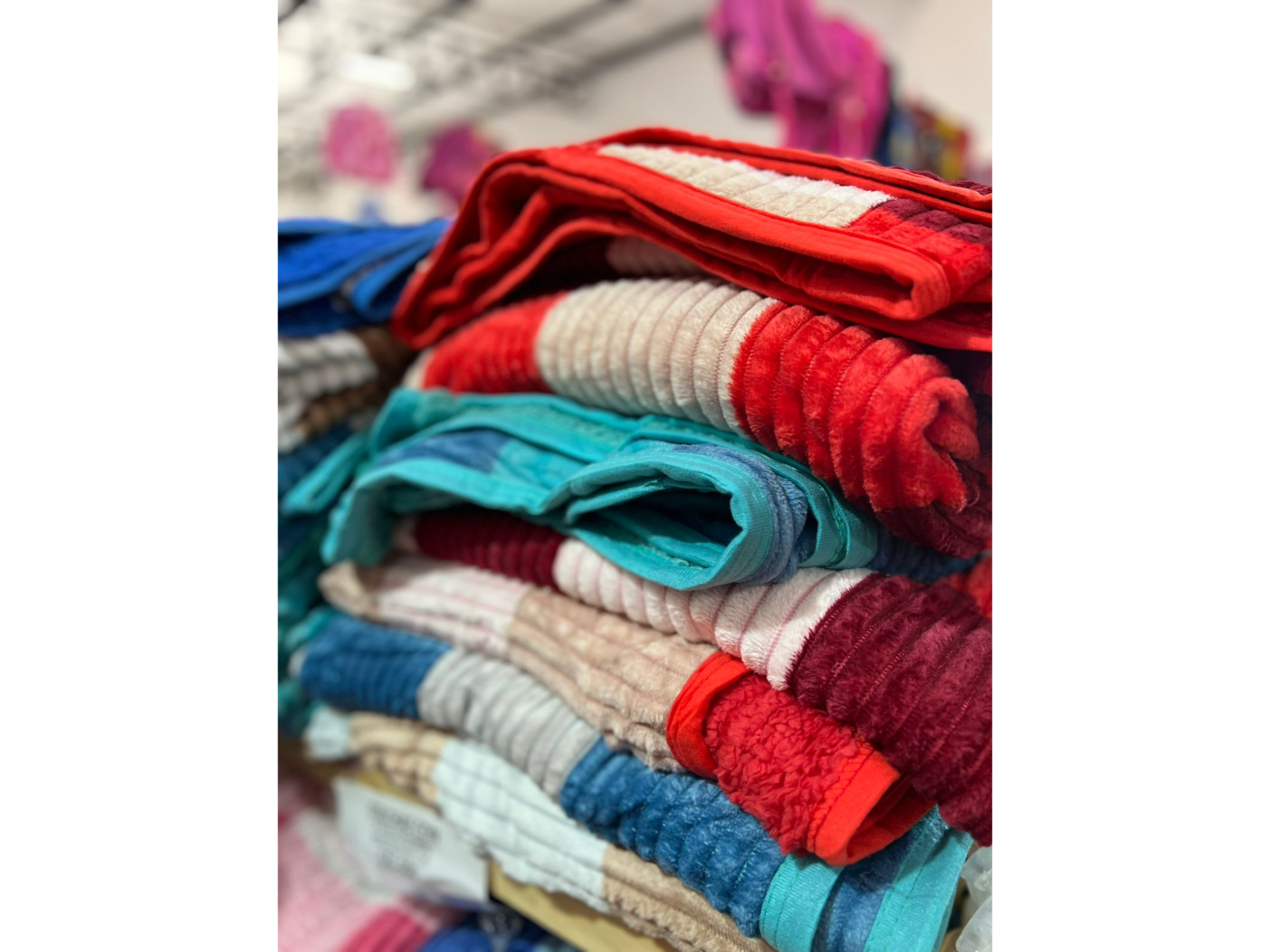 COLCHAS DE PIEL CON CORDERITO