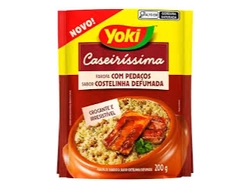 FAROFA COM PEDAÇOS SABOR COSTELINHA DEFUMADA YOKI CASEIRÍSSIMA 200G