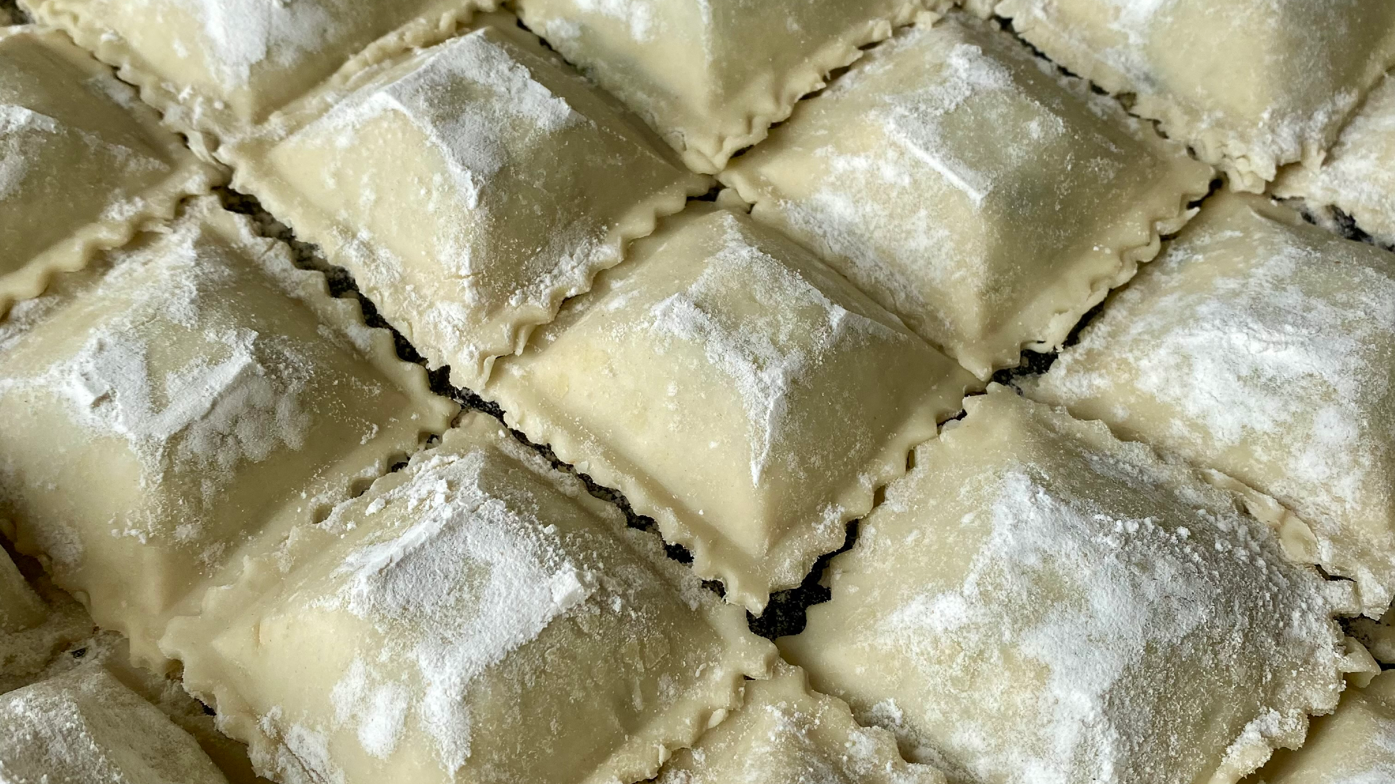 RAVIOLONES