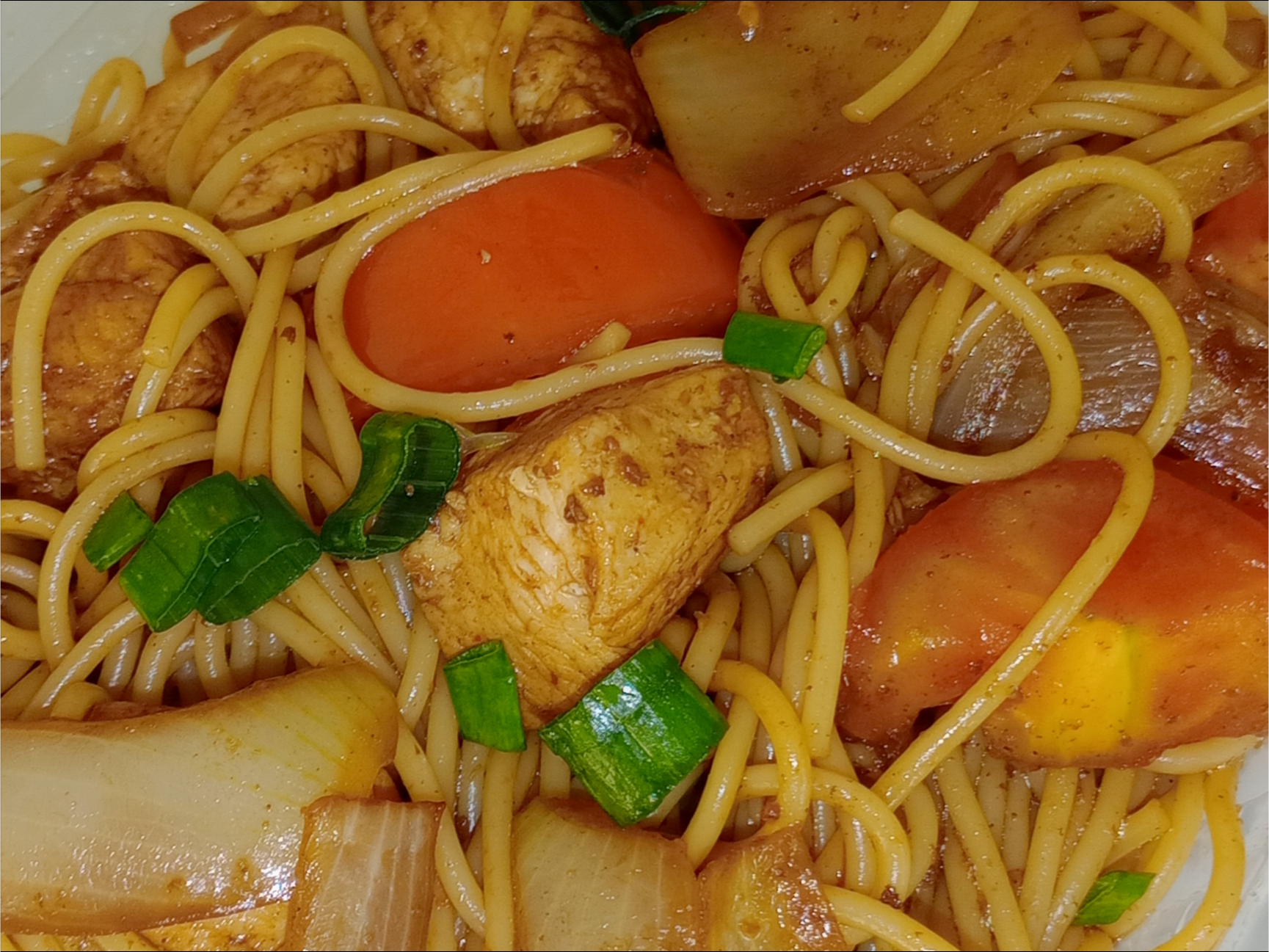 Tallarín Menú Pollo o Vegetariano