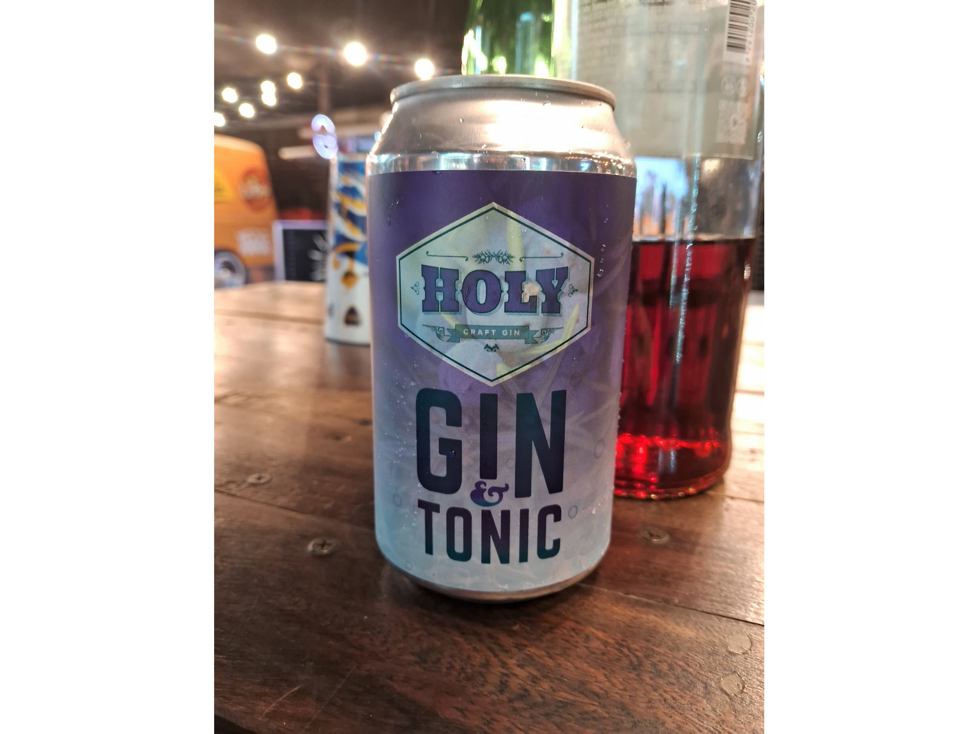 Holy GIN TONIC