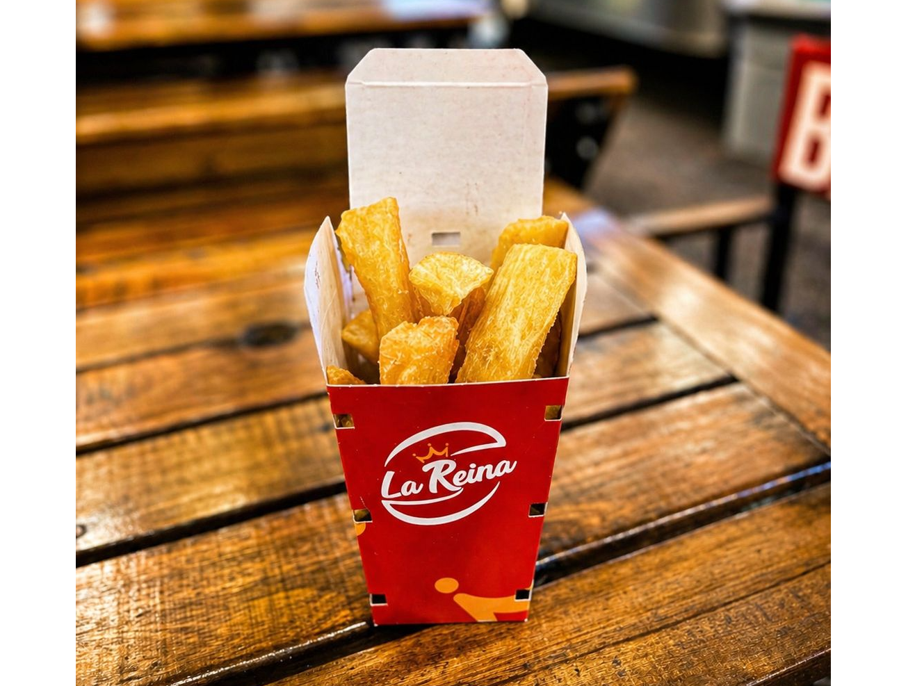 Mandioca frita xl de La reina foodtruck