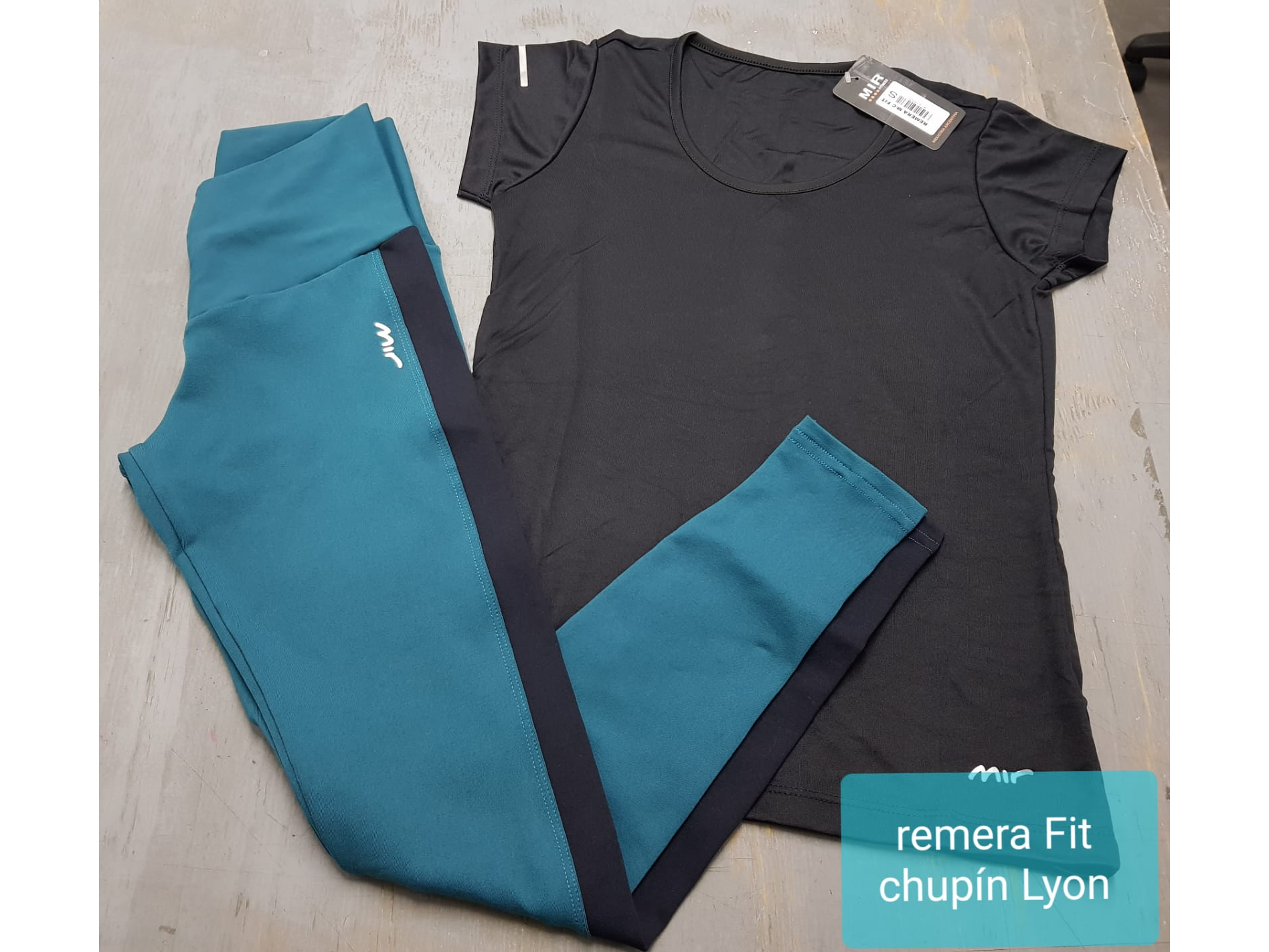 M133 - CALZA CHUPIN LYON