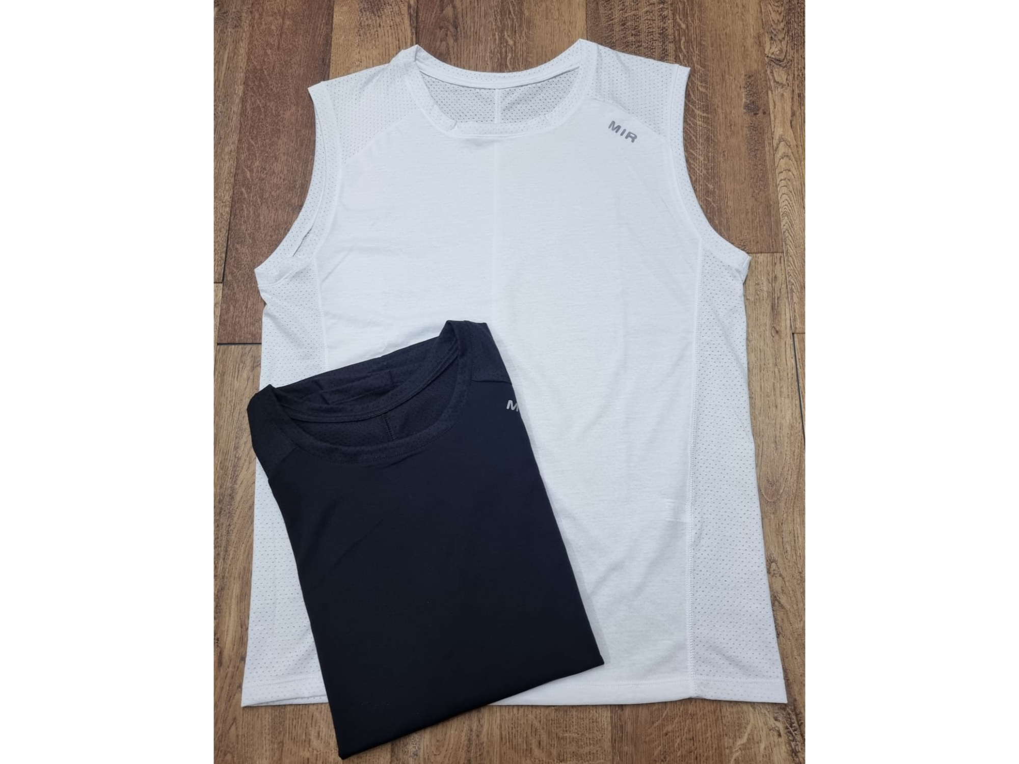 M9313 - REMERA SIN MANGA ALGODÓN MESH "Colores Nuevos"