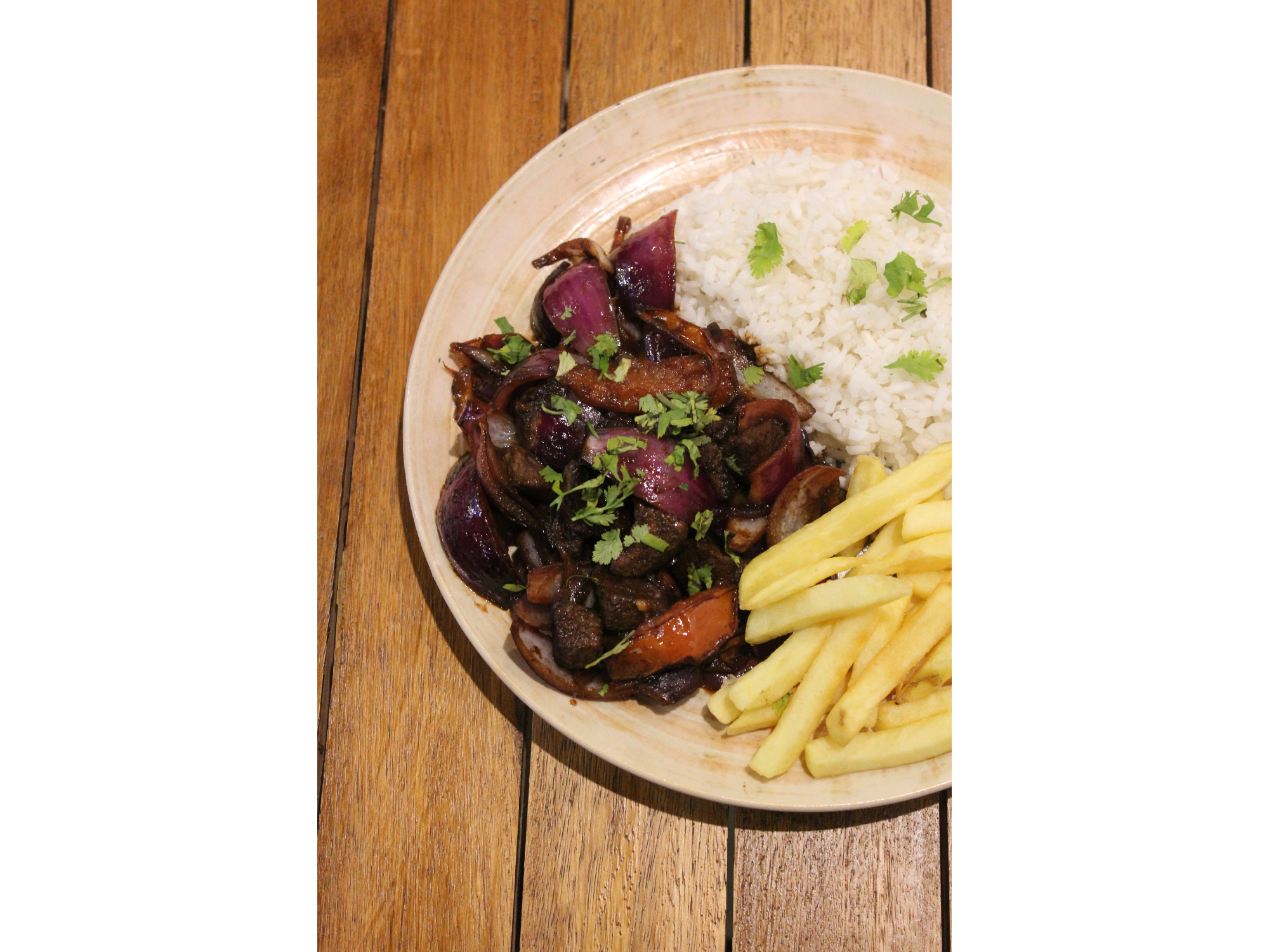 Lomo saltado