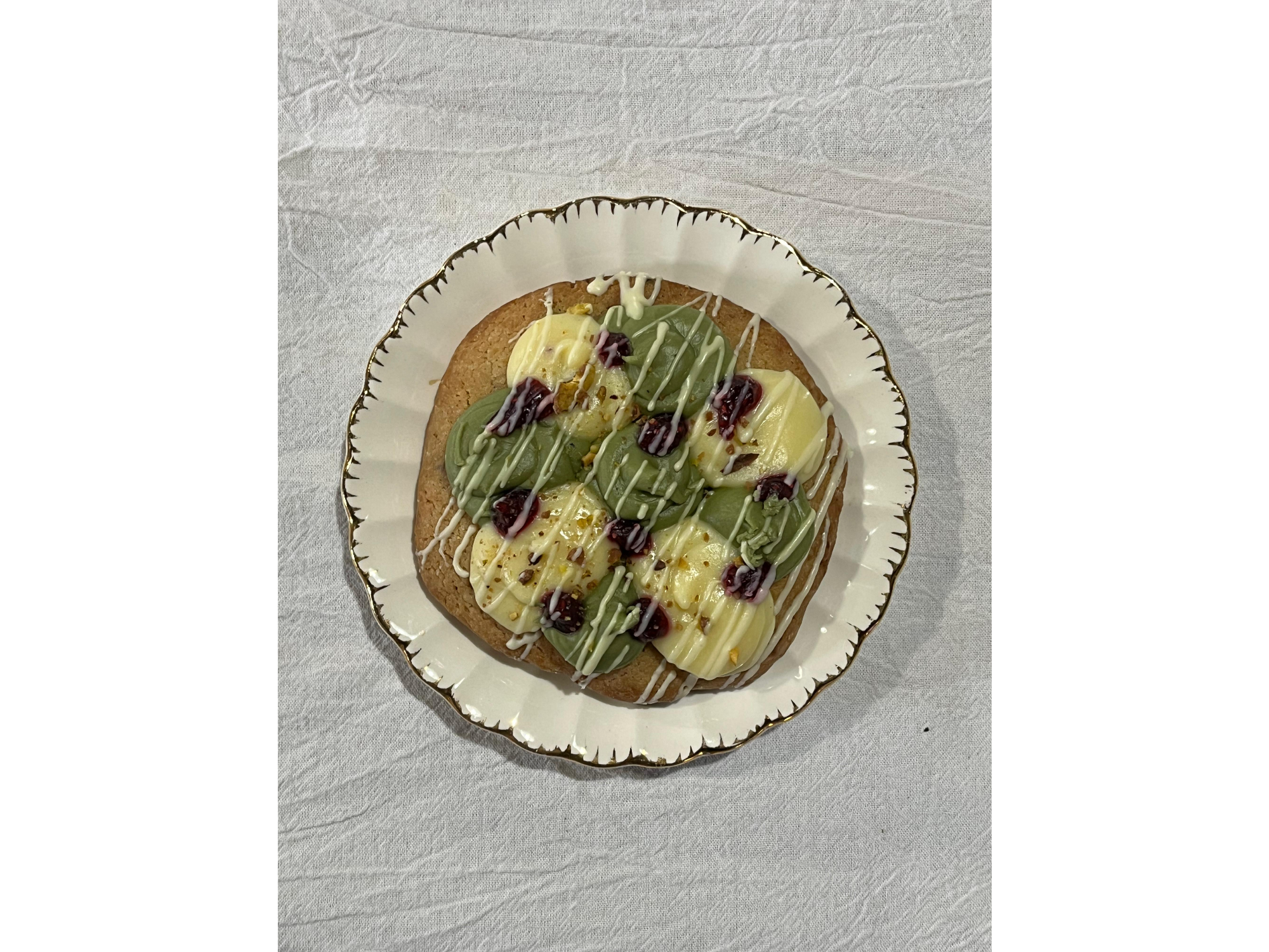 Cookie de pistachos rellena