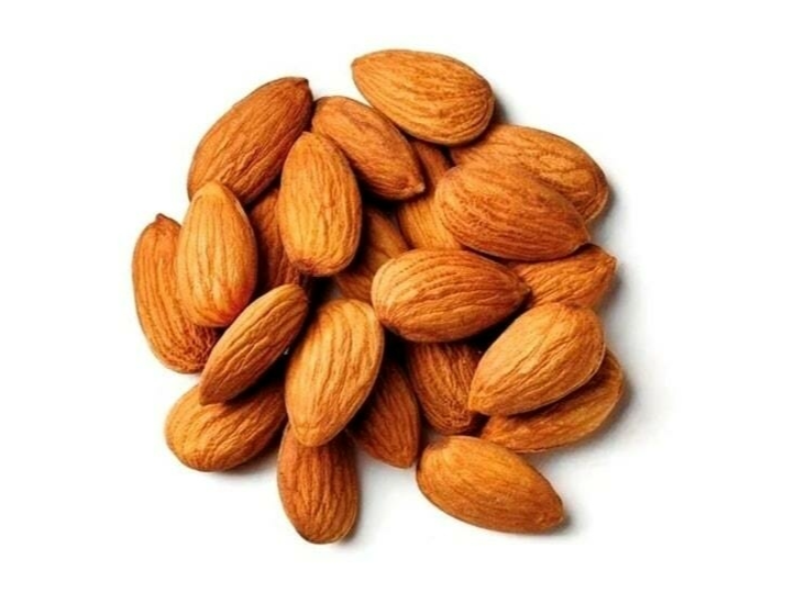 Almendras peladas x 100gr