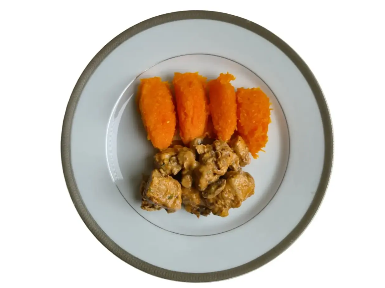 CERDO CREMA DE PANCETA Y HONGOS CON PURE DE CALABACIN Keto