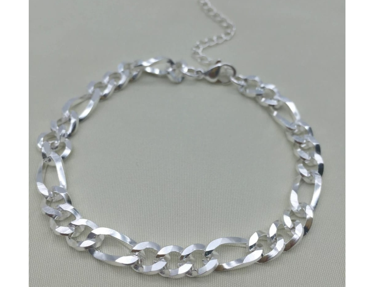 Pulsera fasetada de Scandalosa_catamarca