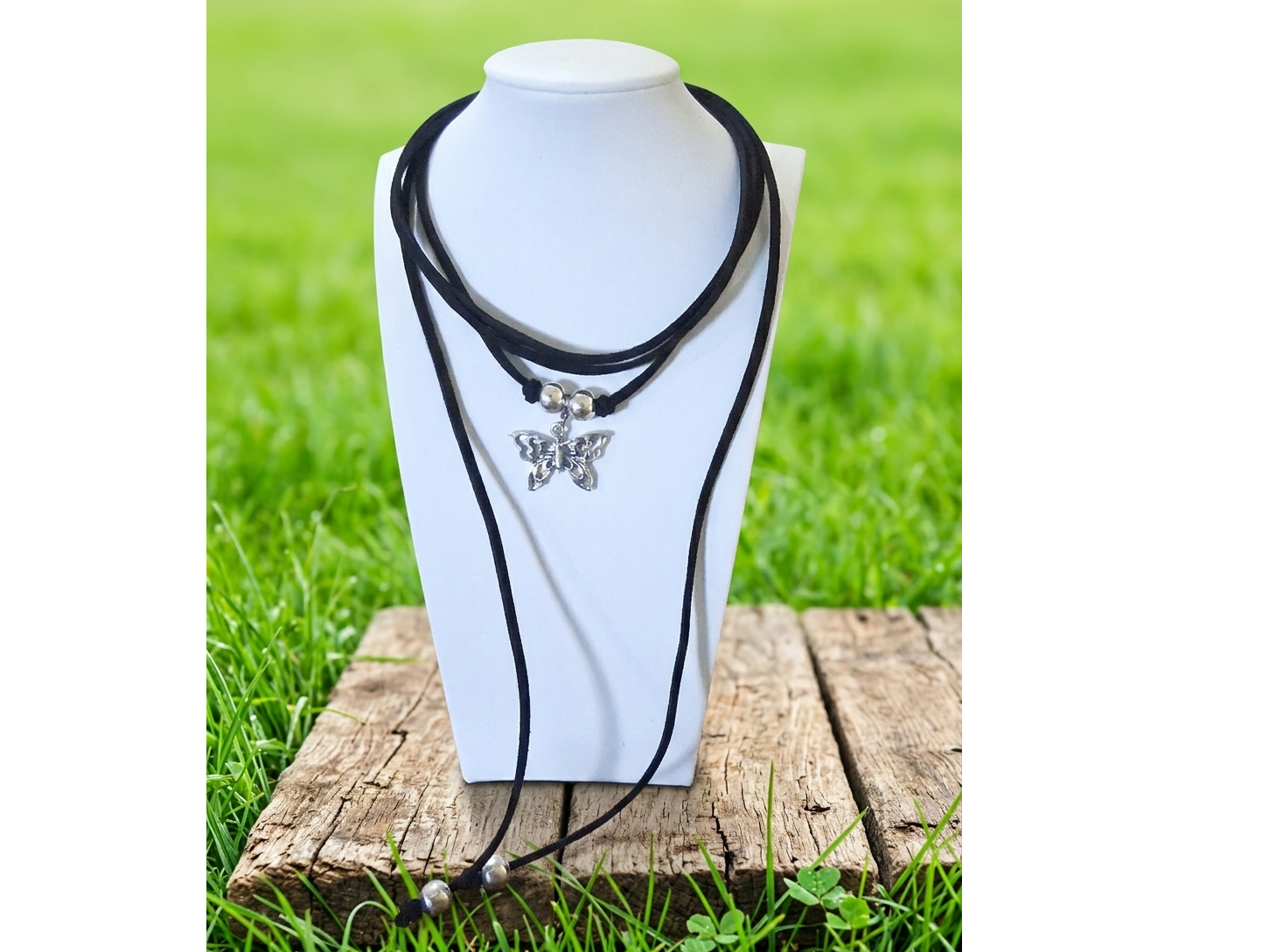 Choker dije mariposa