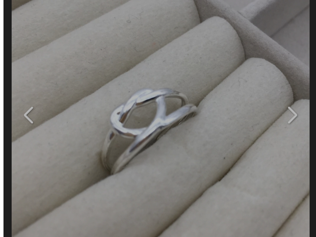 Anillo fino regulable nudo calado