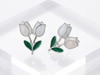 Aros dos tulipanes uno rosa y el otro blanco