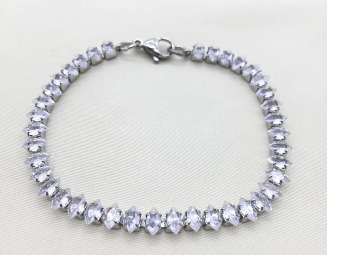 Pulsera con strass de Scandalosa_catamarca