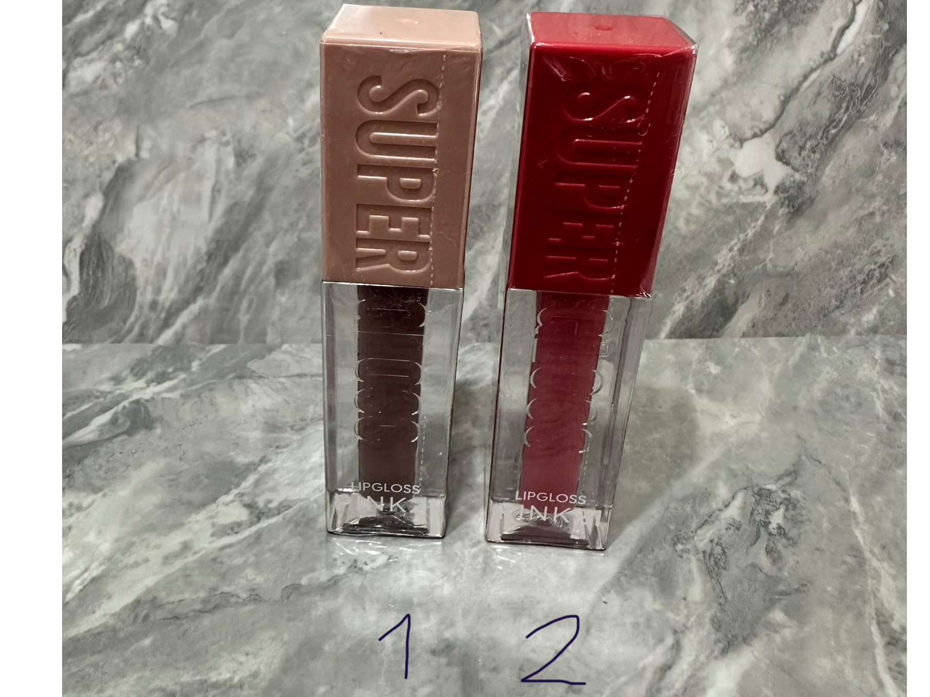 Lip gloss
