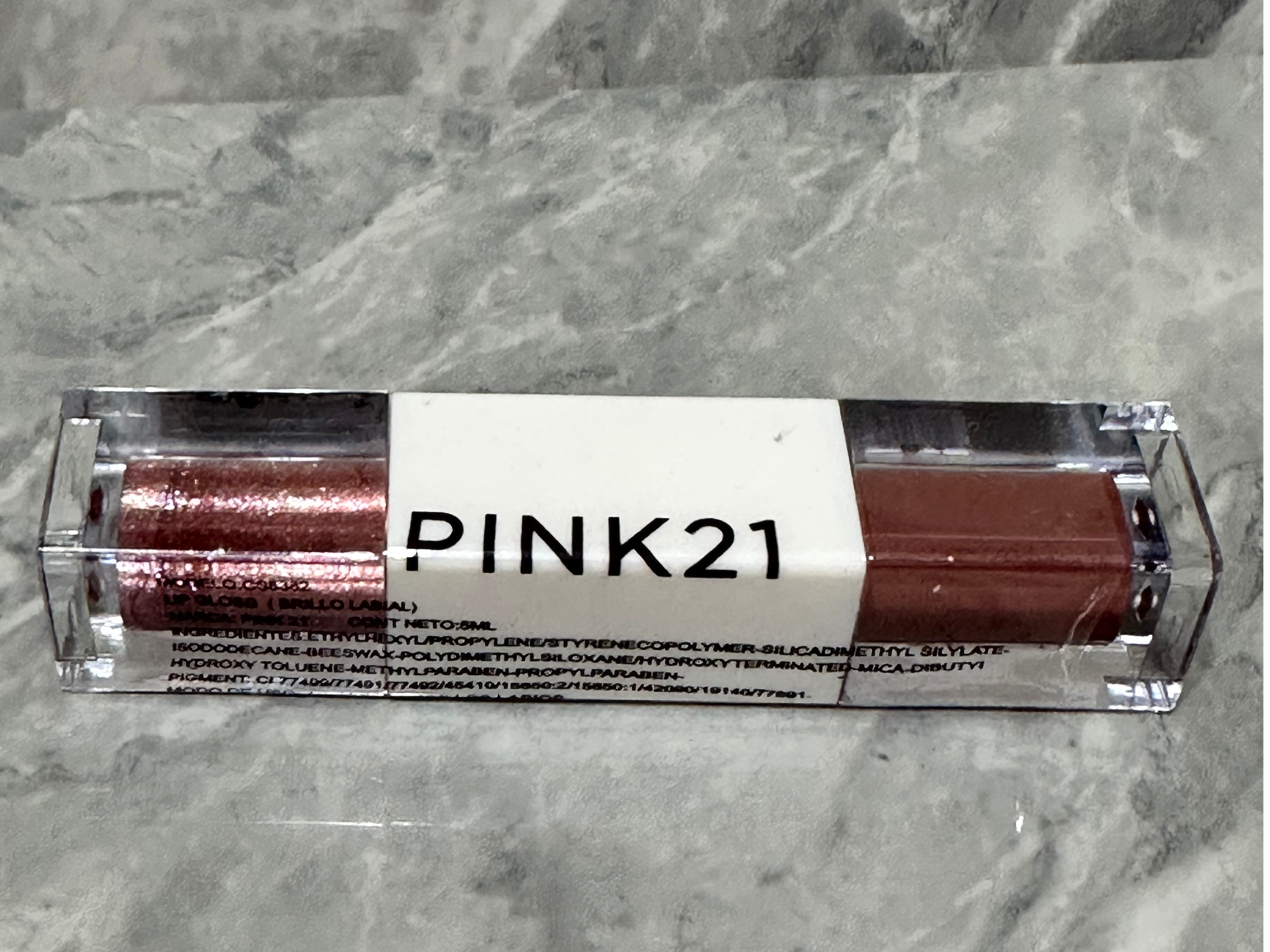 Lip gloss